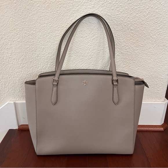 Tory Burch Handbags - Tory Burch Triple Compartment French Gray Leather Large shopperTote Bag